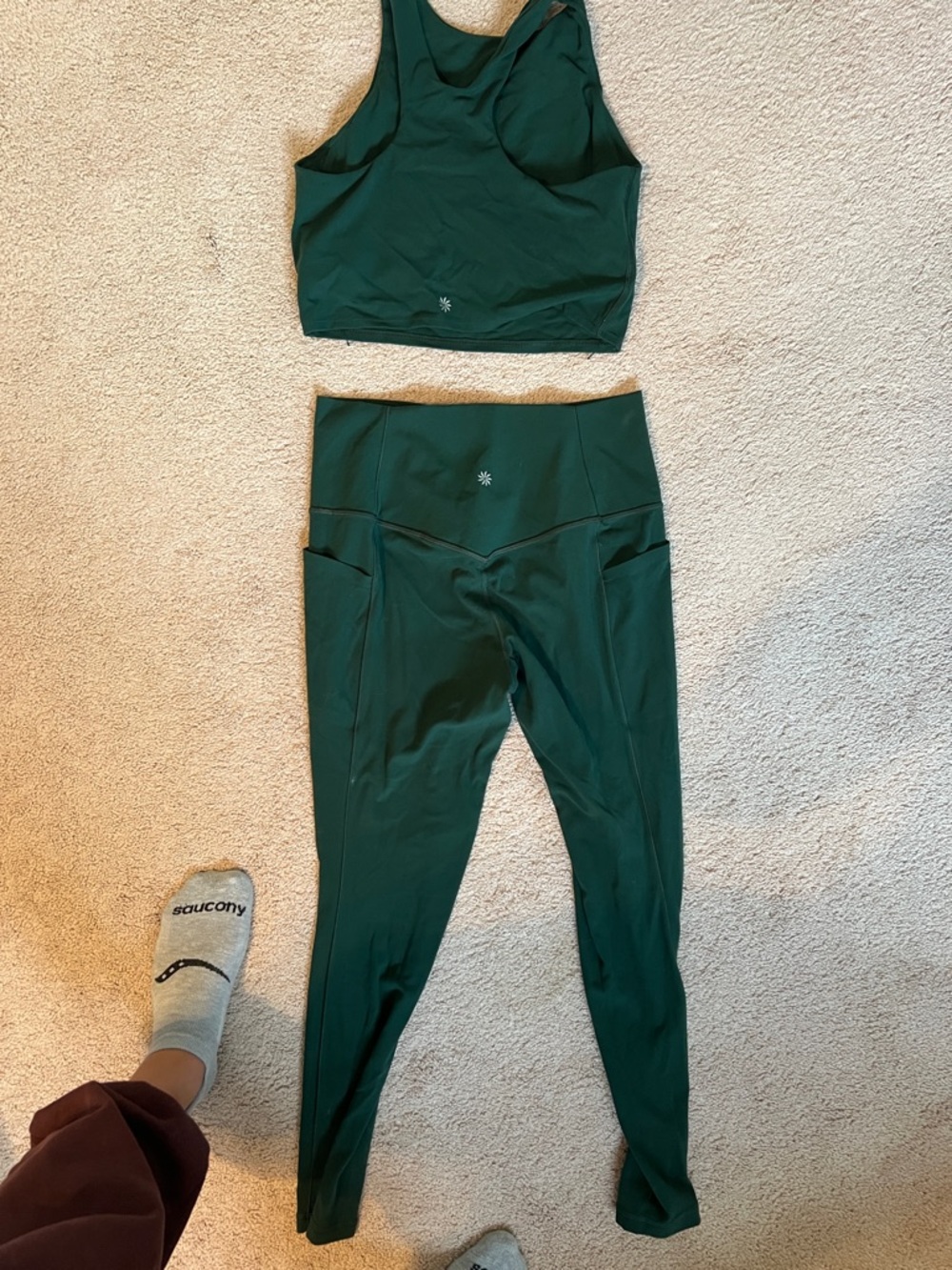 Athleta Dark Green High-Waist Leggings & Crop Sports Bra Set
